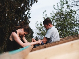 Připevňování folie